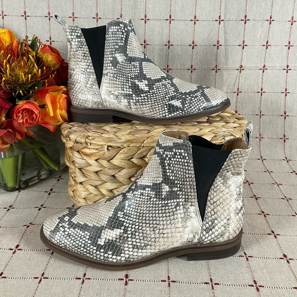 Lucky Brand Shoes - Lucky Brand “Haylia” Chelsea Ankle Boot Snakeskin Embossed Bootie Sz 7 NWOB